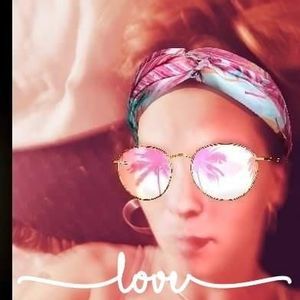 Meet your Posher, Jenn